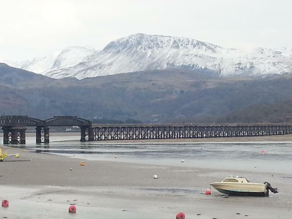 Snowdonia Mawddach Escape Villa Dolgellau Luaran gambar